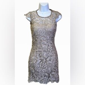 NOX Anabel Appliqué Dress Size M